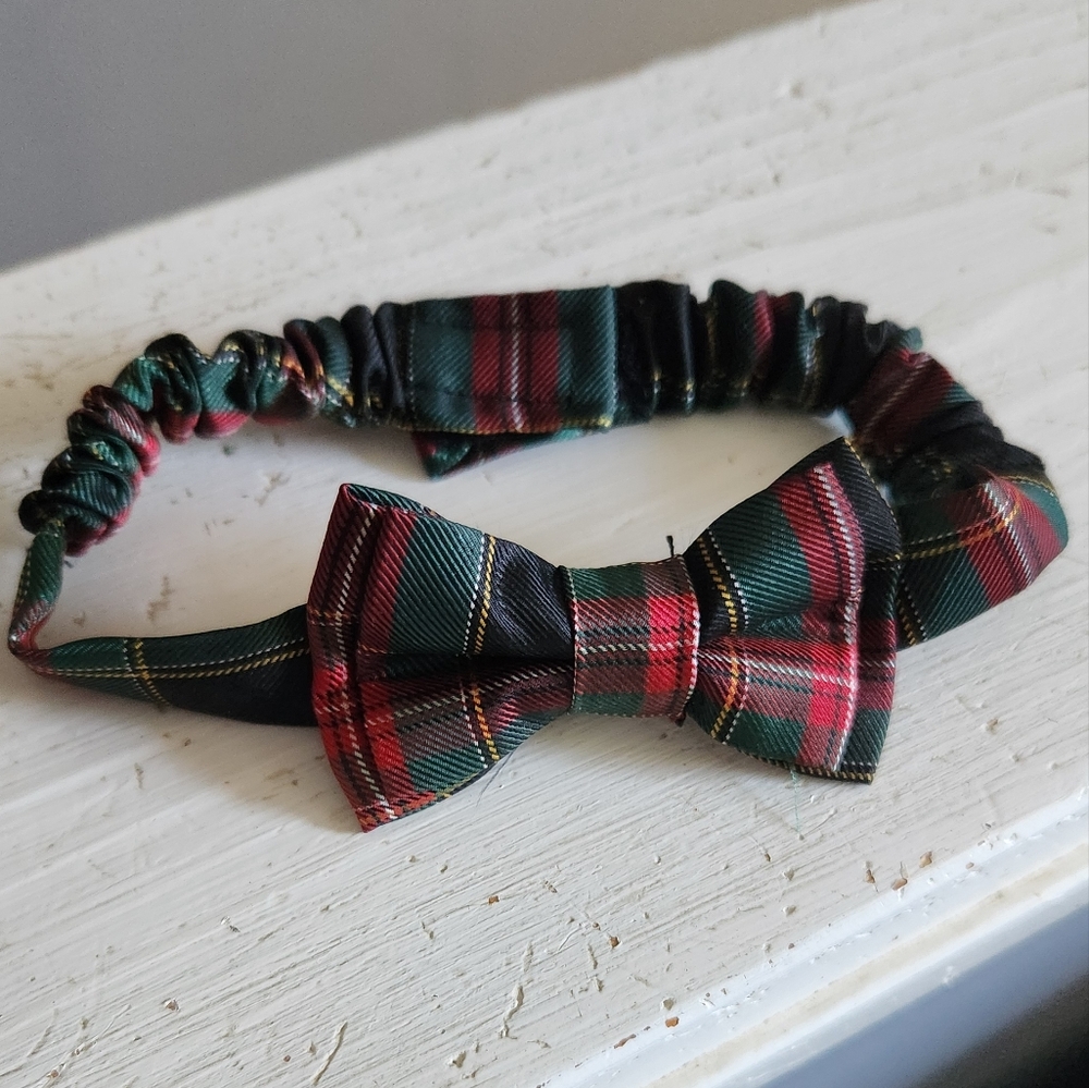 Infant bow tie